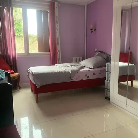 Privee A 20 Minutes De Paris منزل للإقامة
